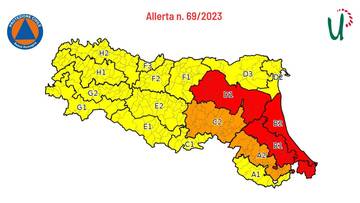 Possibili temporali sparsi, ancora difficoltà per lo smaltimento delle acque esondate