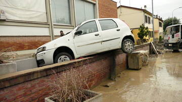 Alluvione, dalla Regione rimborso del bollo auto per chi ha dovuto rottamare il veicolo: via alle richieste