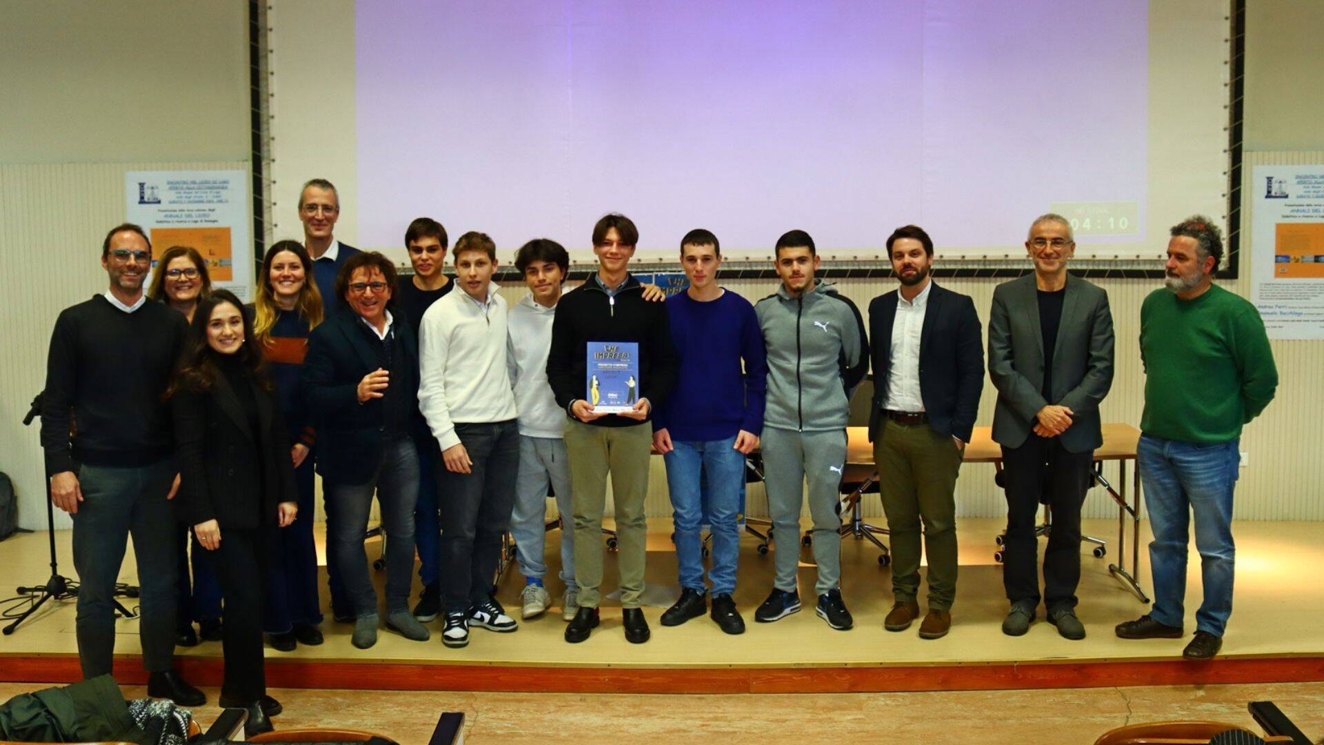foto ragazzi premiati progetto che impresa foto ragazzi premiati progetto che impresa