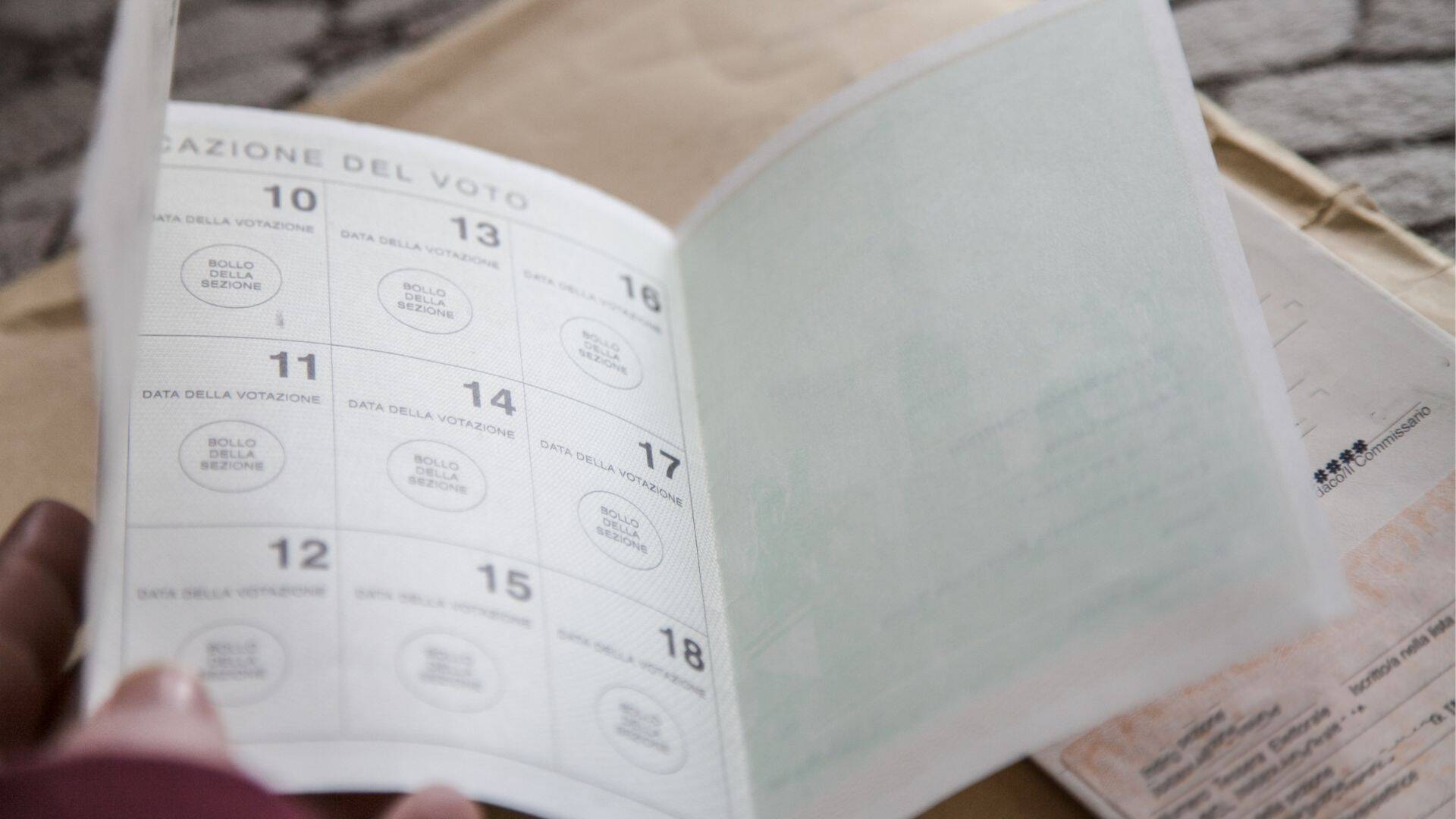 Immagine: Tessera elettorale elezione